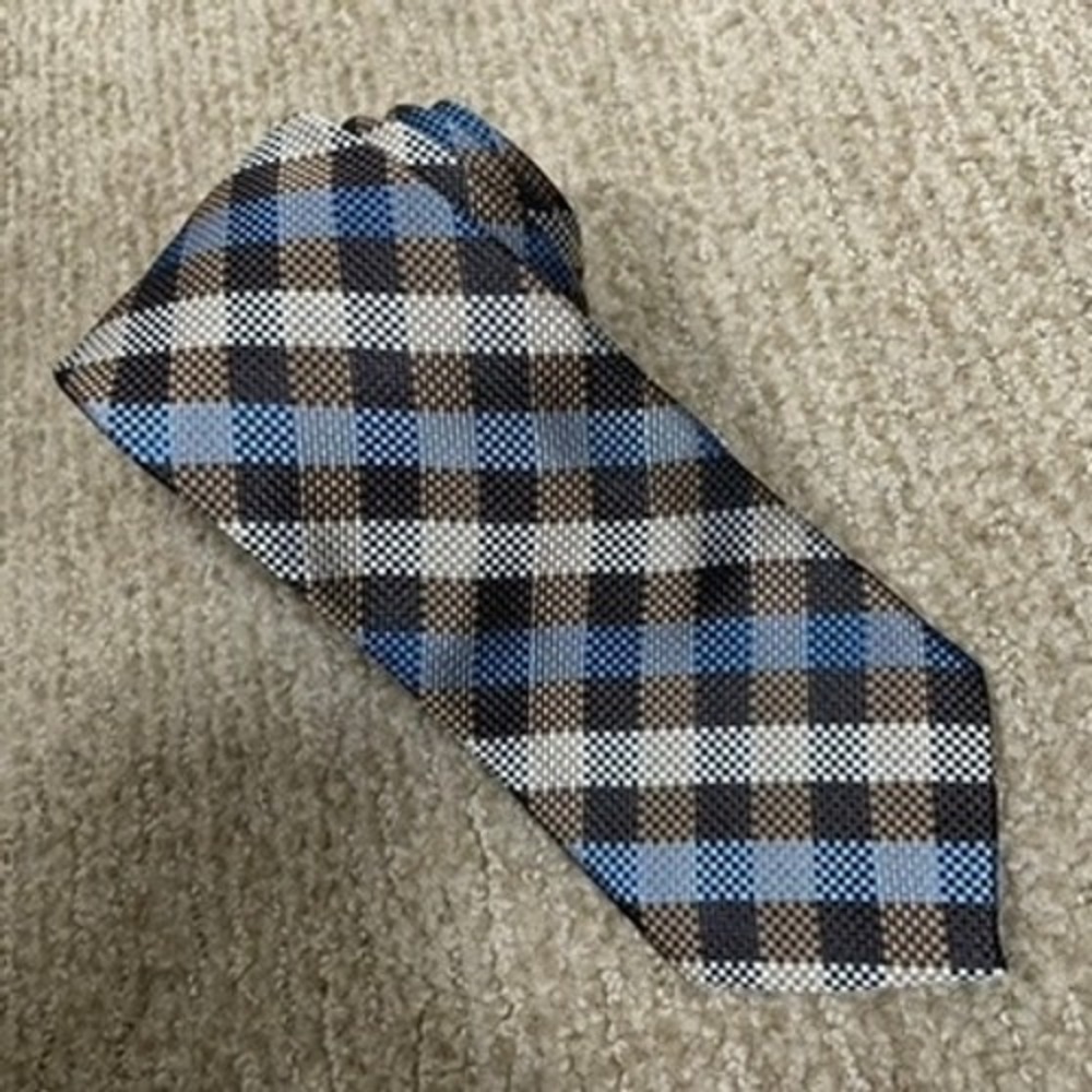 Jhane Barnes Silk Necktie Mens Blue Brown Tan Geometric Check 3x61
